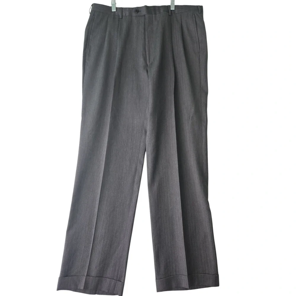 JoS A Bank Mens 38x32 Gray Pleated Dress‎ Pants Cuffed Classic Tailored
